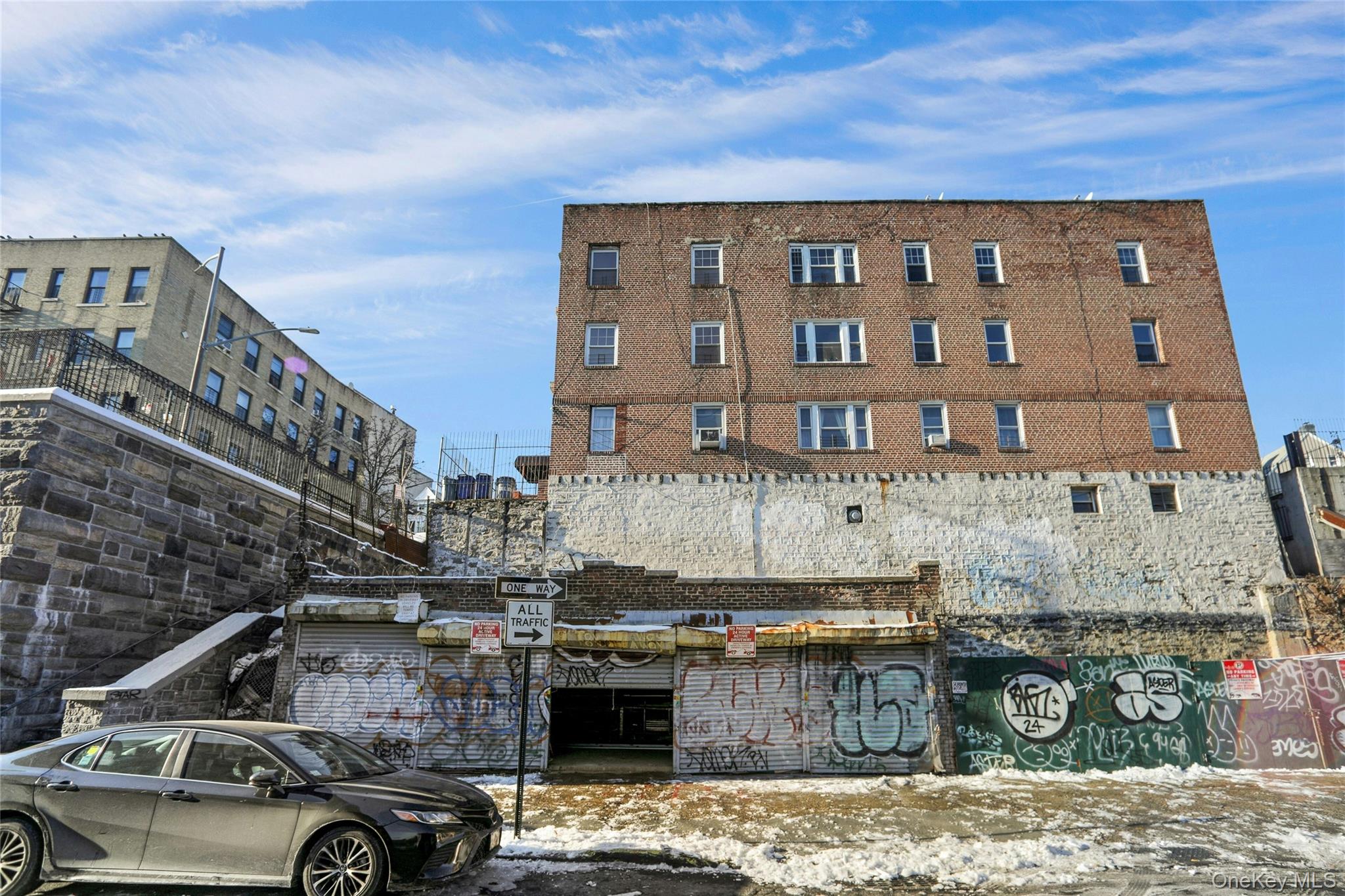 365 East 197th Street Bronx, NY 10458 - Photo 2 of 17 View of apartment building / complex