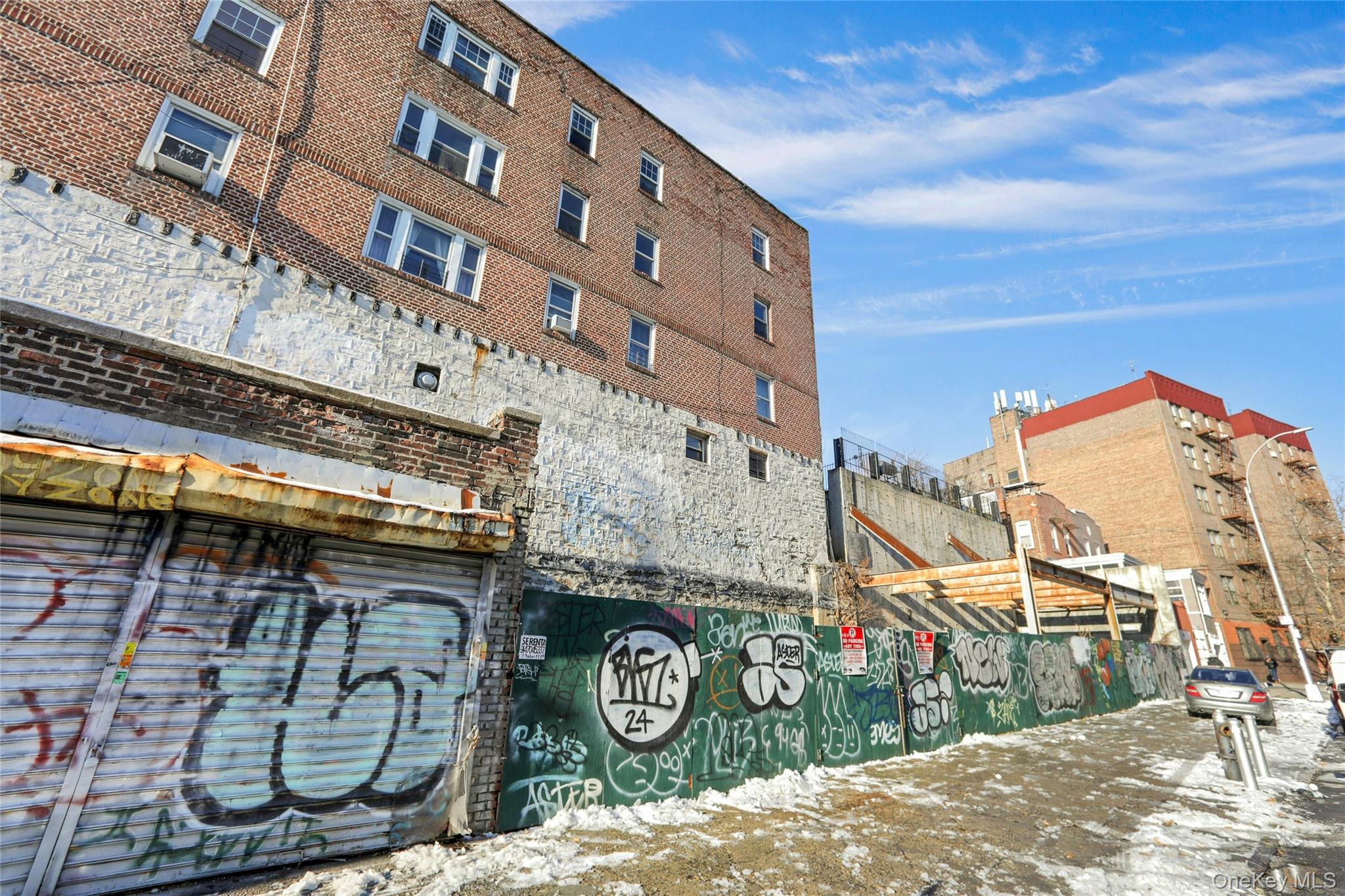 365 East 197th Street Bronx, NY 10458 - Photo 4 of 17 View of apartment building / complex