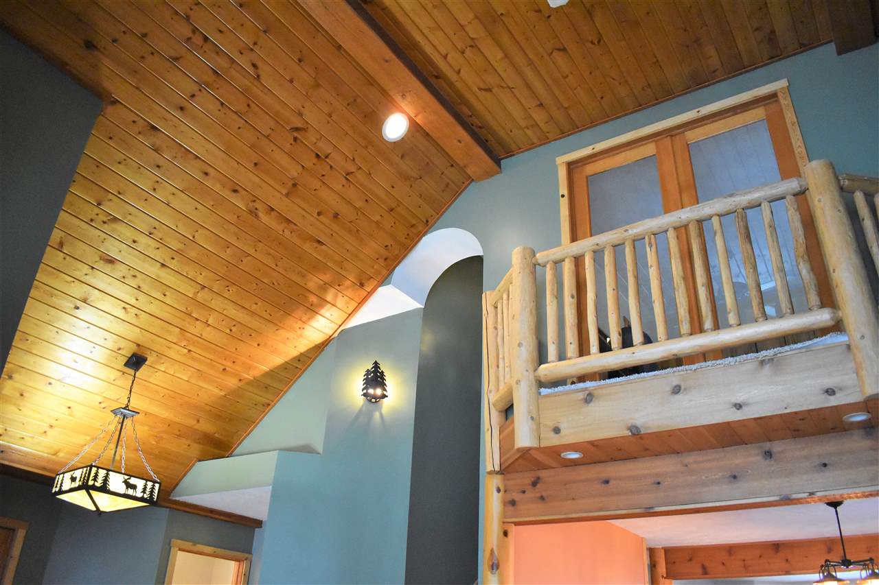 3601 South Maple Valley Road Suttons Bay, MI 49682 - Photo 12 of 41 1856565-11.JPG