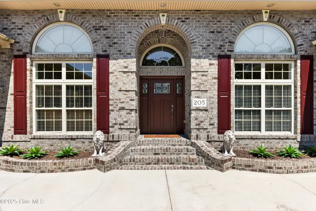 $819,000 | 205 Jones Byrd Court, Sunset Beach, NC 28468