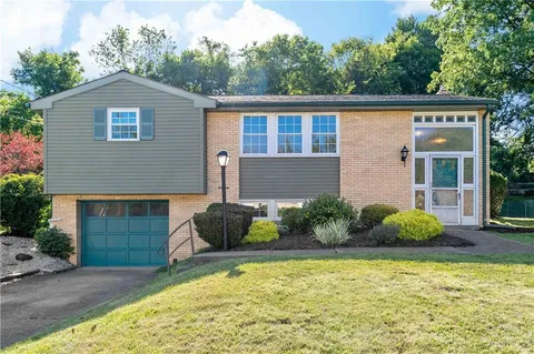 $239,000 | 220 Amity Road, Glenshaw, PA 15116