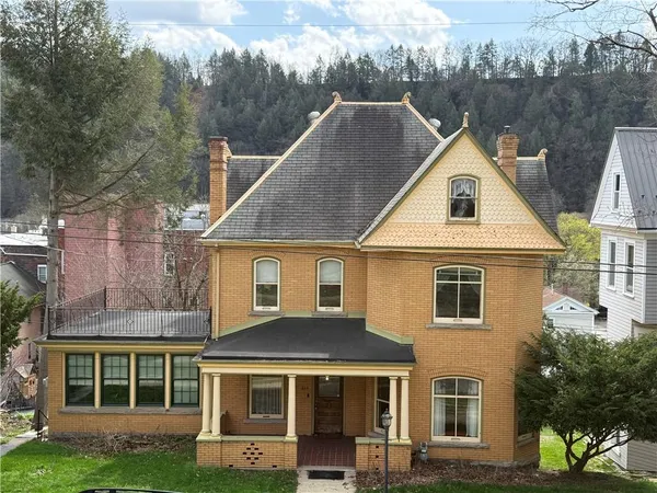 $280,000 | 615 Hill Street, Emlenton, PA 16373