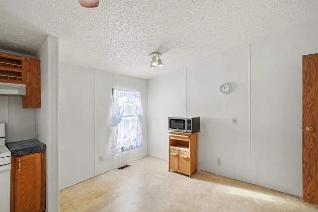 $105,000 | 3567 Hollyfield Drive, Cedar Springs, MI 49319