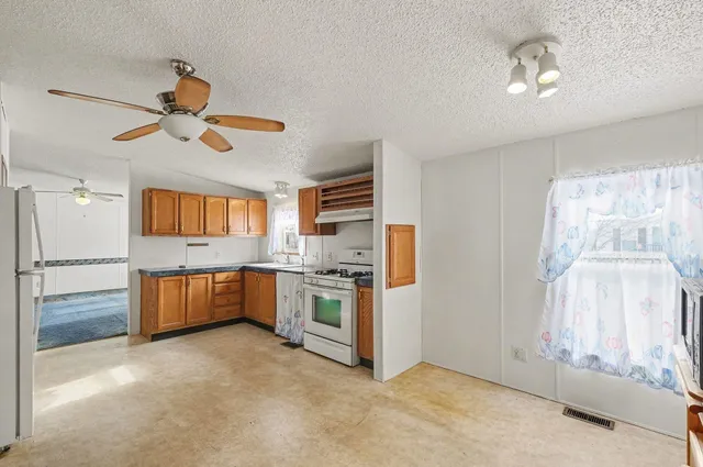 $105,000 | 3567 Hollyfield Drive, Cedar Springs, MI 49319