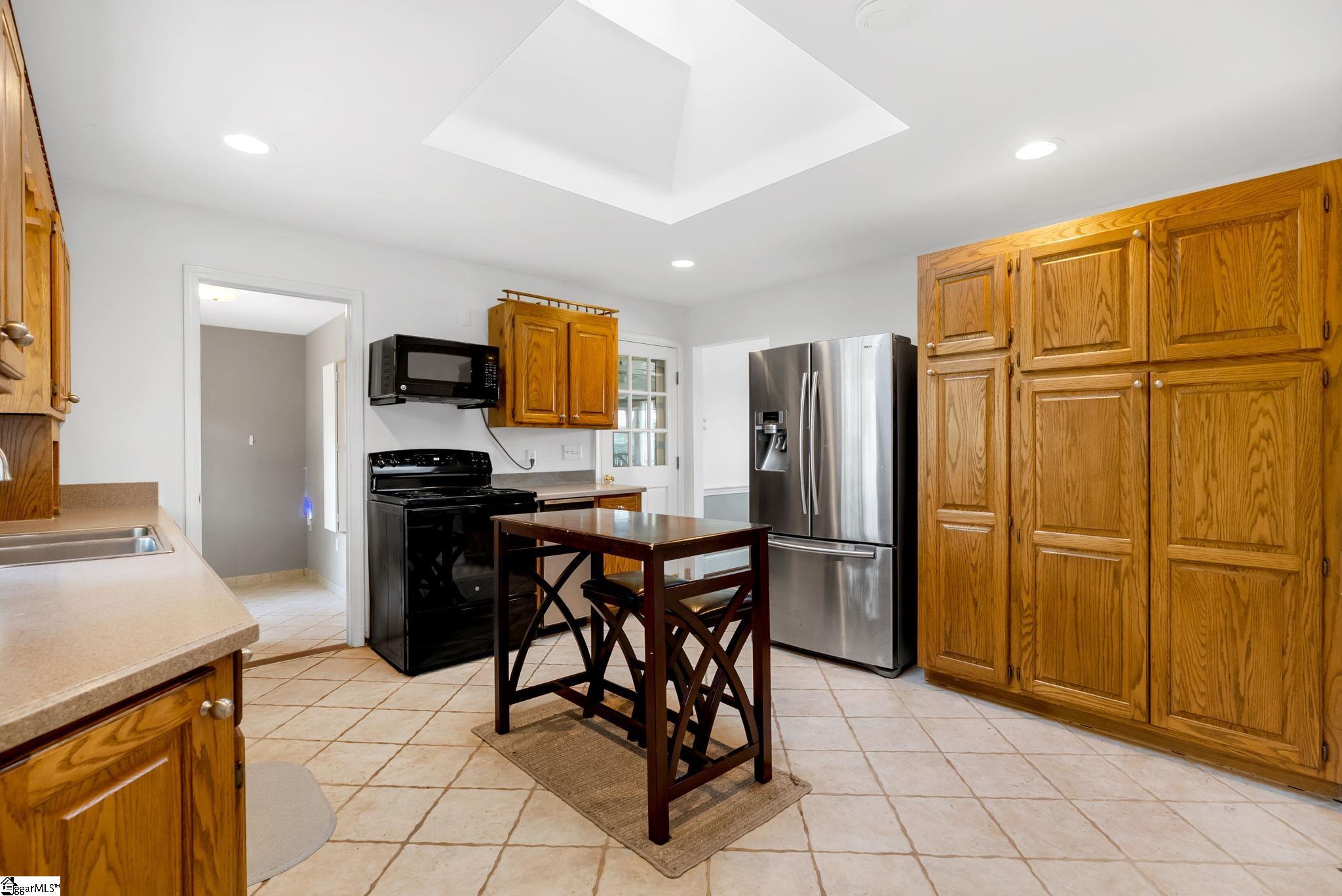 343 Finley Road Easley, SC 29642 - Photo 31 of 48