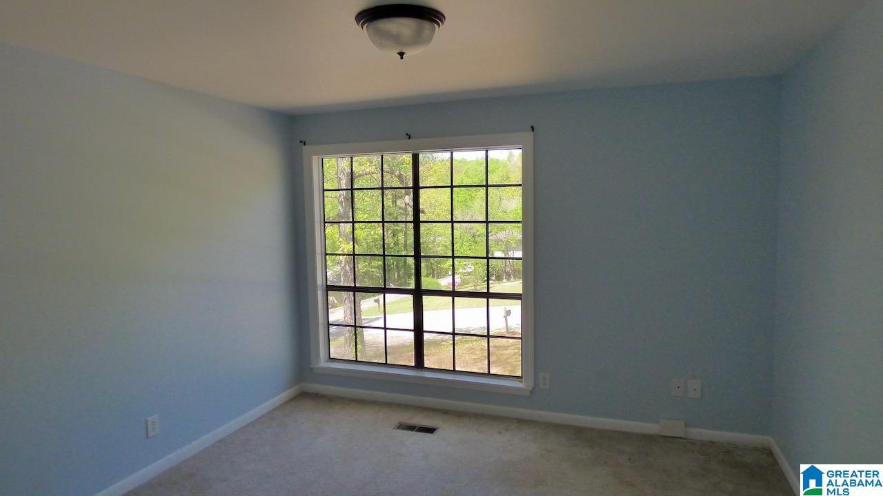1865 Hamilton Road Pelham, AL 35124 - Photo 6 of 19