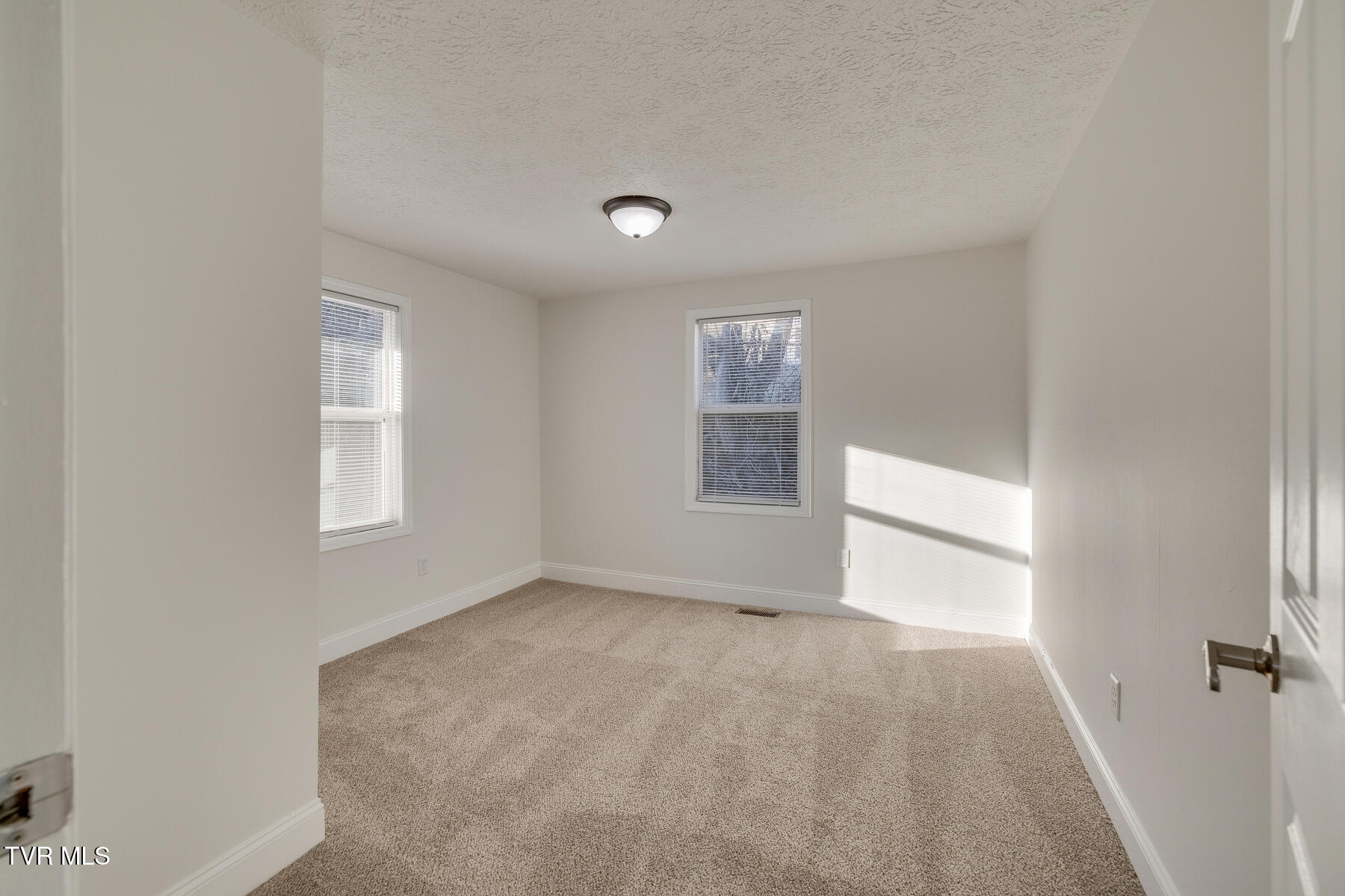 1309 Riverside Avenue Kingsport, TN 37660 - Photo 19 of 25 019