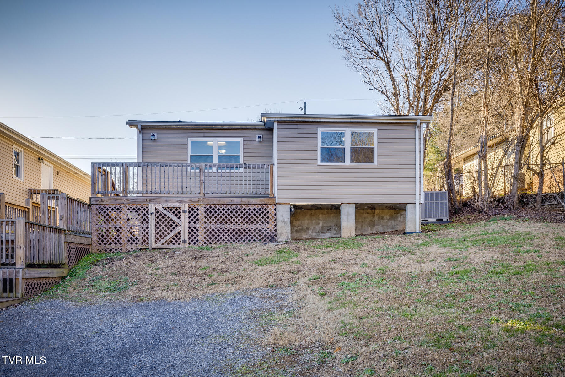 1309 Riverside Avenue Kingsport, TN 37660 - Photo 25 of 25 024
