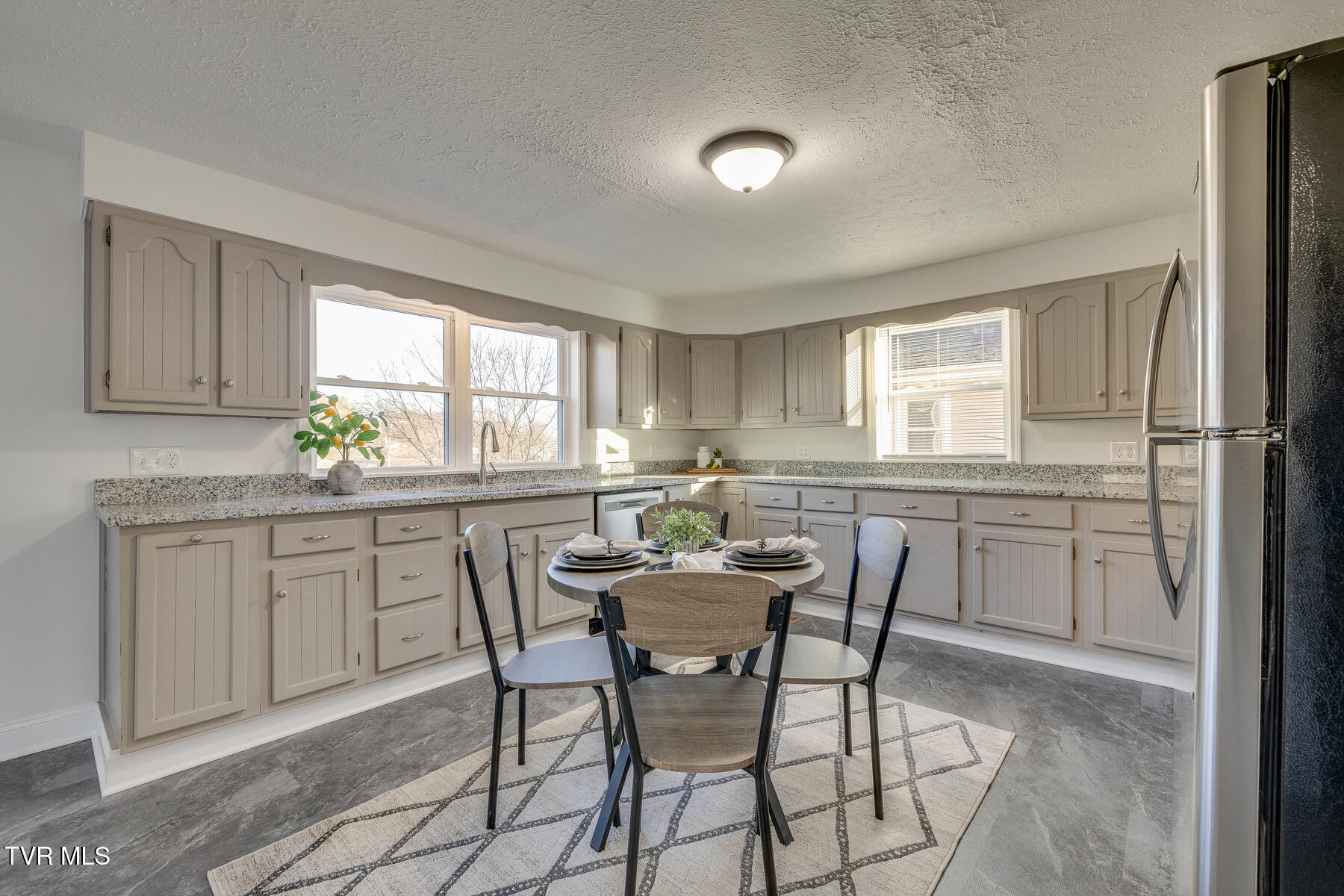 1309 Riverside Avenue Kingsport, TN 37660 - Photo 8 of 25 008