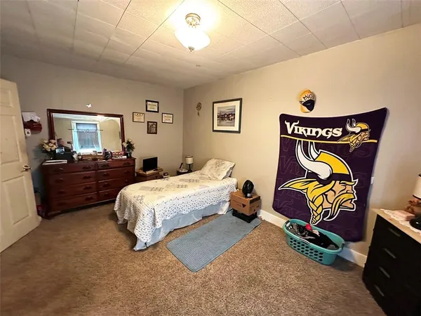 $137,500 | 124 West 3rd Avenue, Garnett, KS 66032