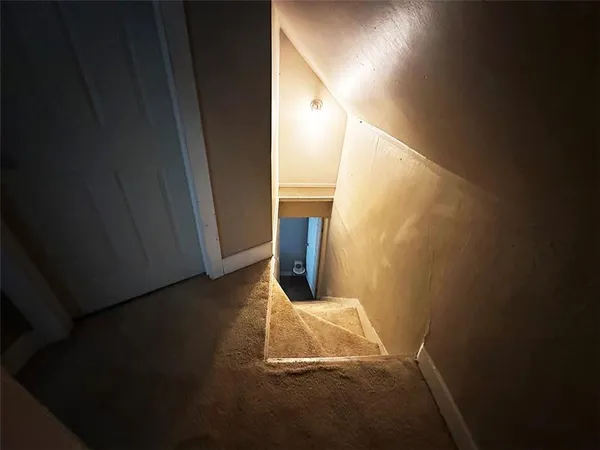 $137,500 | 124 West 3rd Avenue, Garnett, KS 66032