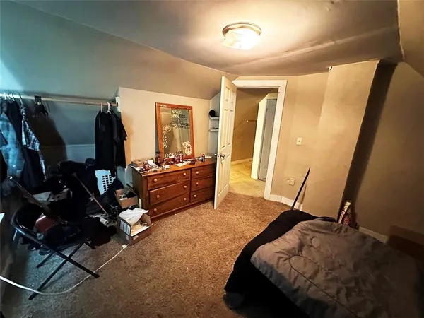 $137,500 | 124 West 3rd Avenue, Garnett, KS 66032