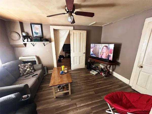 $137,500 | 124 West 3rd Avenue, Garnett, KS 66032