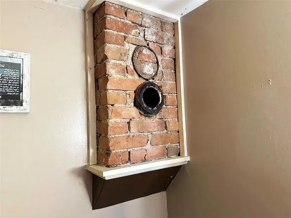 $137,500 | 124 West 3rd Avenue, Garnett, KS 66032