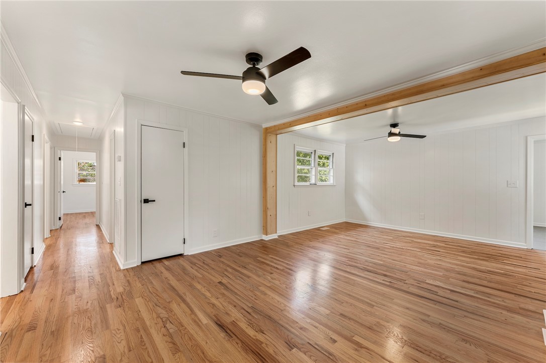 409 Mapleton Drive Greenville, SC 29607 - Photo 14 of 29