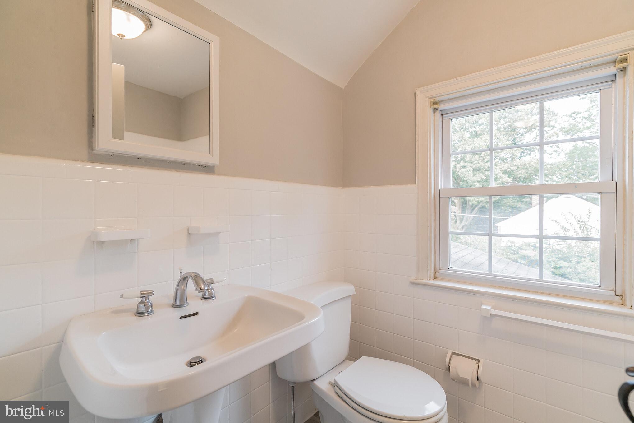 754 North Cedar Road Rydal, PA 19046 - Photo 23 of 39 Gallery Image 23