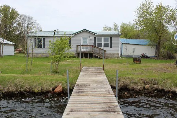 $250,000 | 32588 355th Avenue, Aitkin, MN 56431