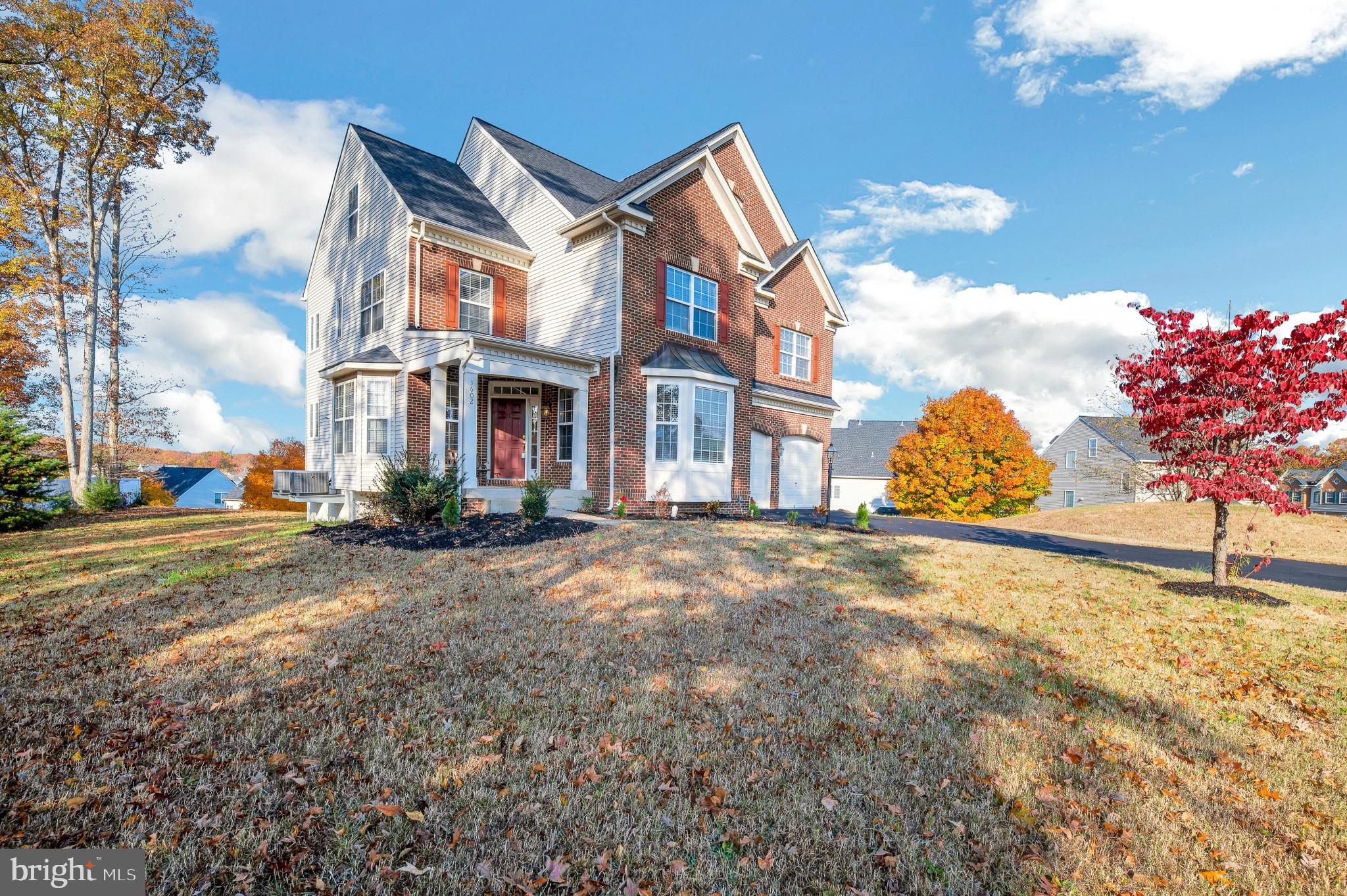 3602 Lions Field Road Triangle, VA 22172 - Photo 2 of 48