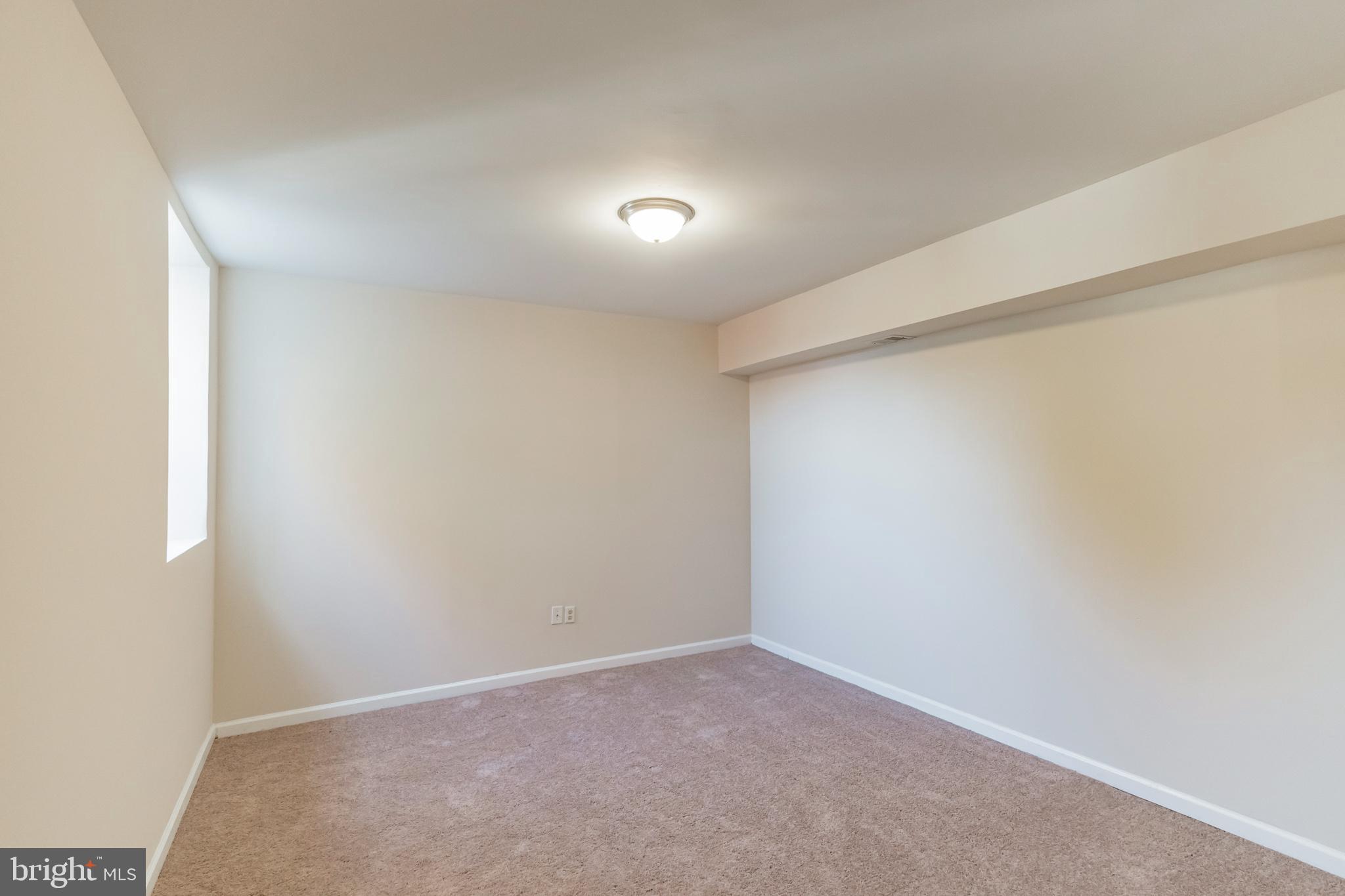 3602 Lions Field Road Triangle, VA 22172 - Photo 43 of 48