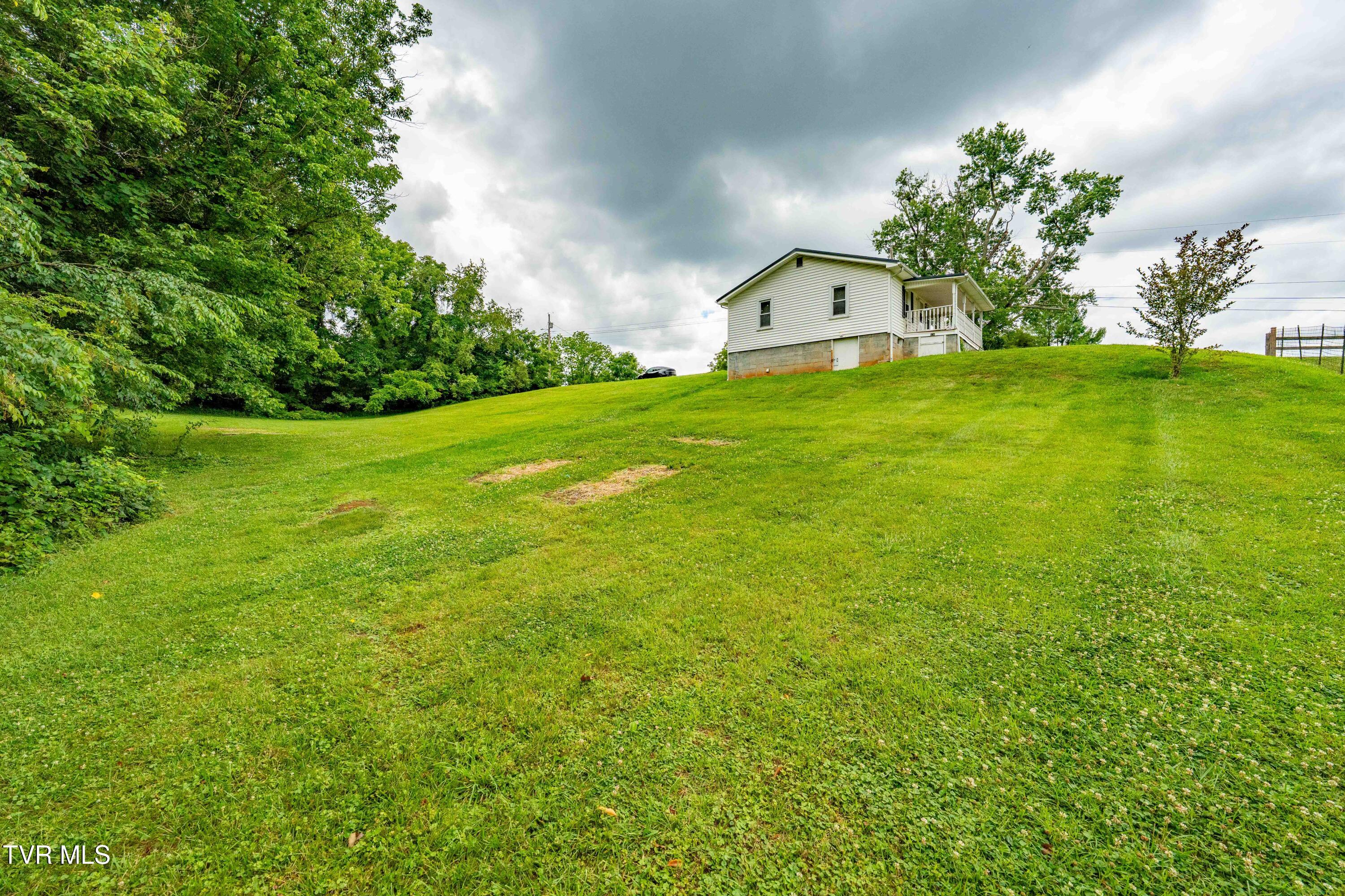 147 Fox Road Johnson City, TN 37601 - Photo 44 of 59 147 Fox road (38 of 59)