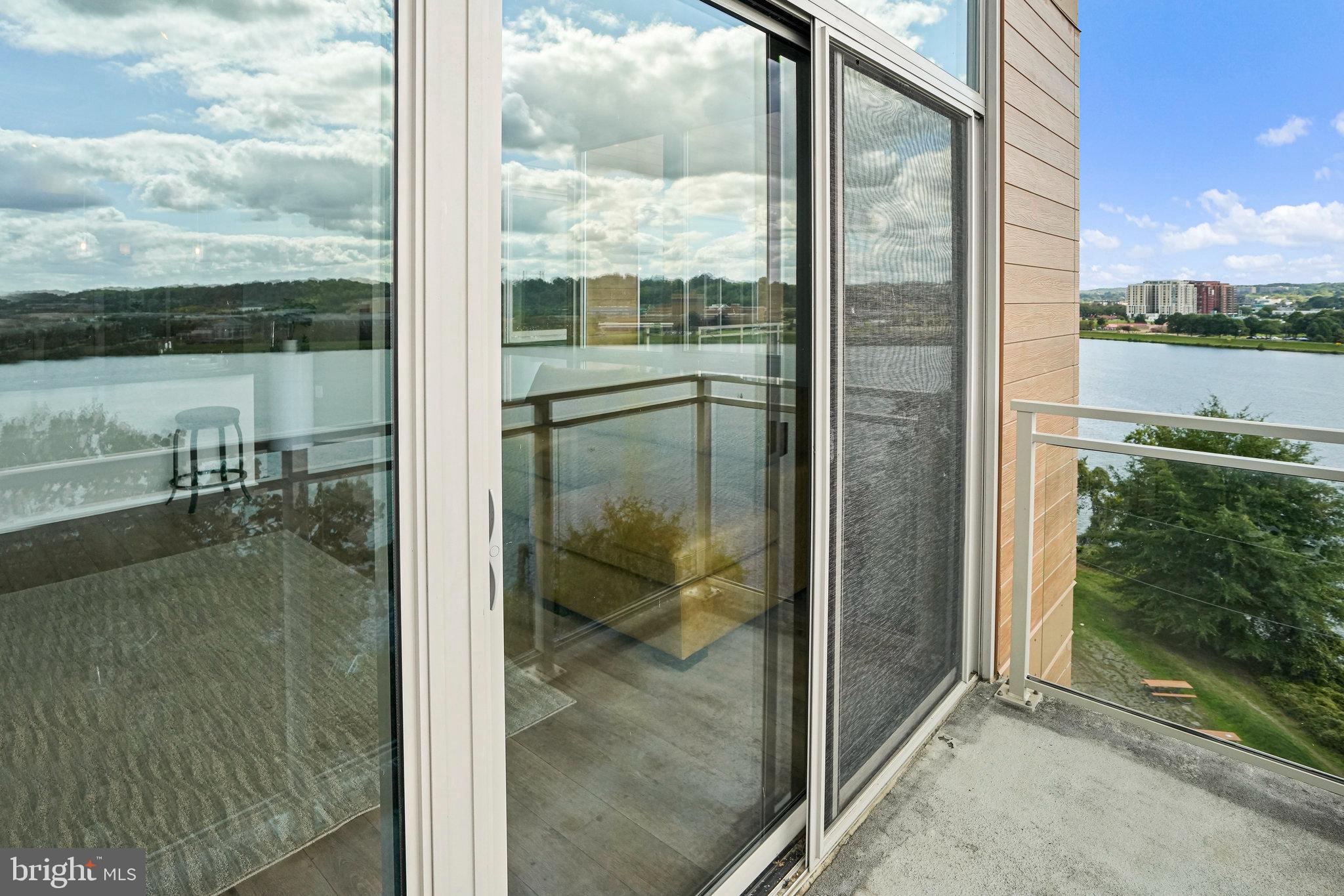 88 V Street Southwest, Unit 807 Washington, DC 20024 - Photo 24 of 57