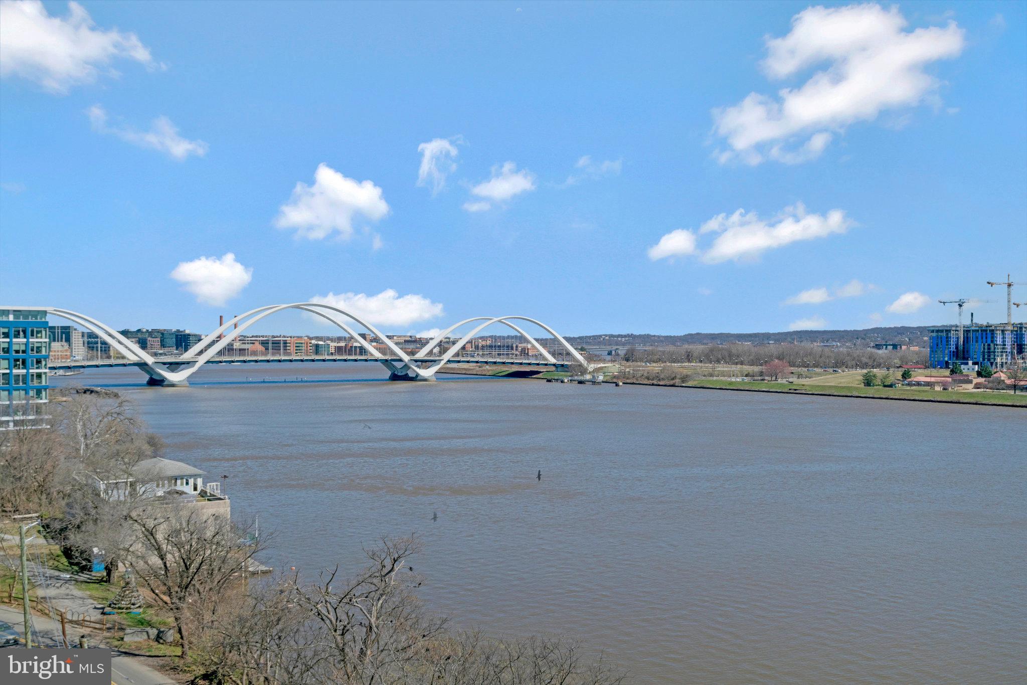 88 V Street Southwest, Unit 807 Washington, DC 20024 - Photo 47 of 57