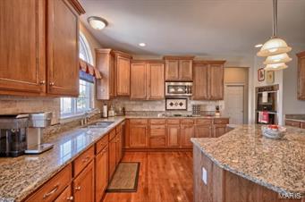 1208 Birch Meadow Court High Ridge, MO 63049 - Photo 9 of 45 Gallery Image 9