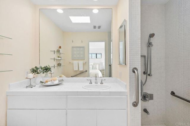 $2,750,000 | 8310 La Jolla Shores Drive, La Jolla, CA 92037