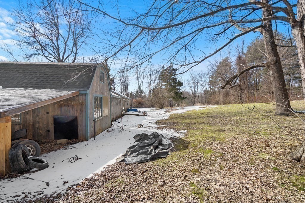 53 Bushnell Road Sturbridge, MA 01566 - Photo 20 of 26
