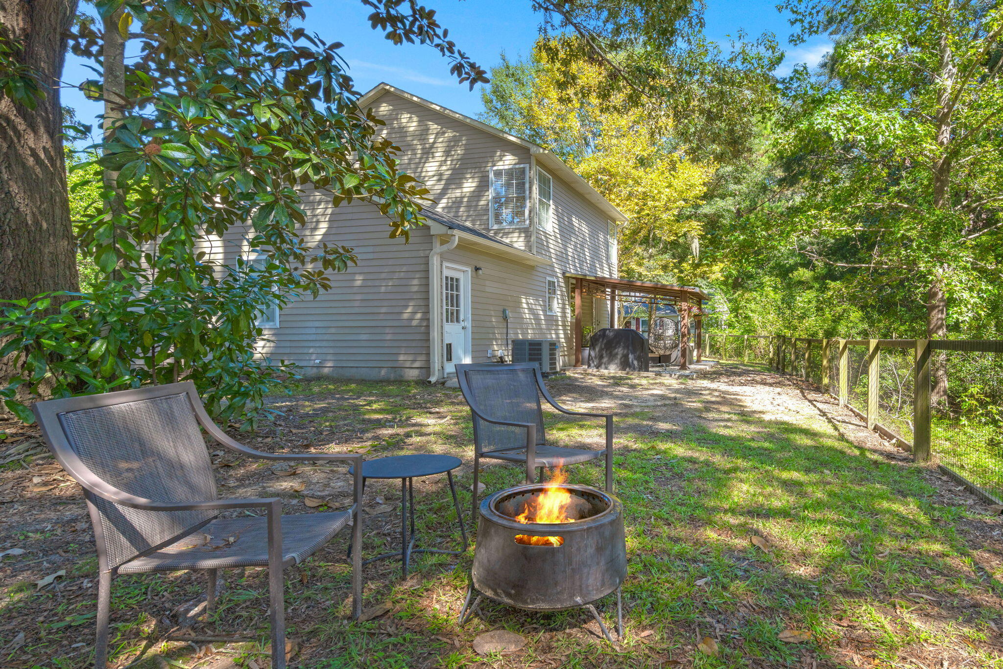 2446 Castlereagh Road Charleston, SC 29414 - Photo 36 of 43 34