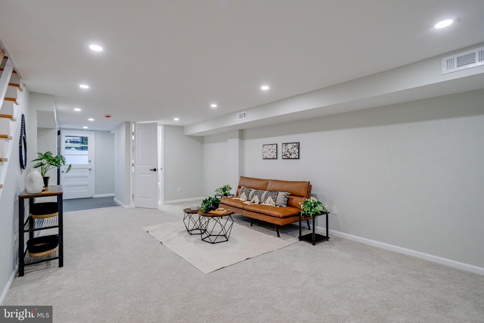 4806 Greencrest Road Baltimore, MD 21206 - Photo 40 of 57