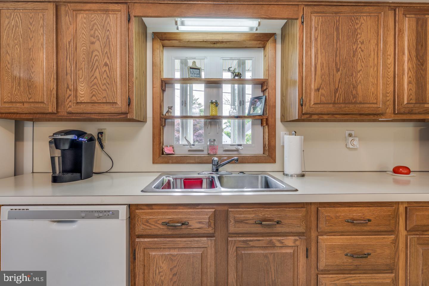 244 Spruce Avenue Maple Shade, NJ 08052 - Photo 15 of 39