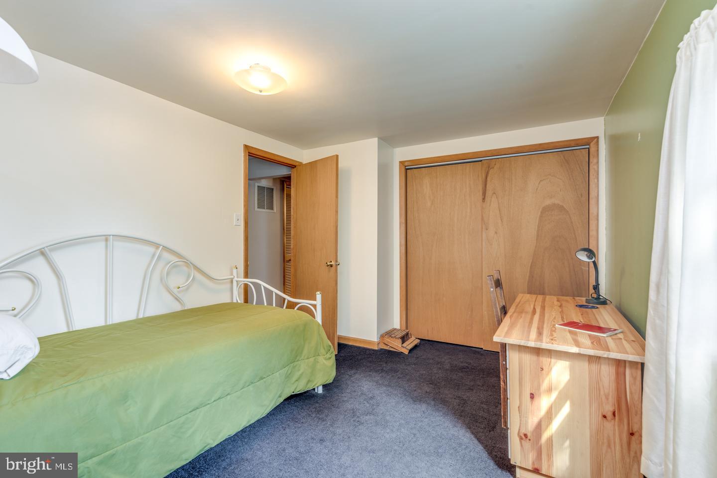 244 Spruce Avenue Maple Shade, NJ 08052 - Photo 23 of 39