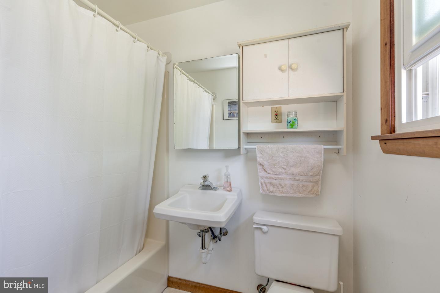 244 Spruce Avenue Maple Shade, NJ 08052 - Photo 30 of 39