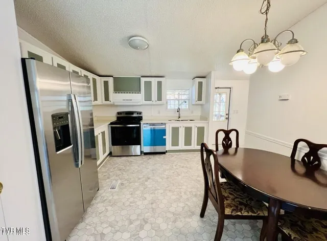 $149,000 | 518 River Street North, Big Stone Gap, VA 24219