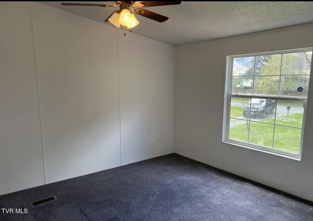 $149,000 | 518 River Street North, Big Stone Gap, VA 24219