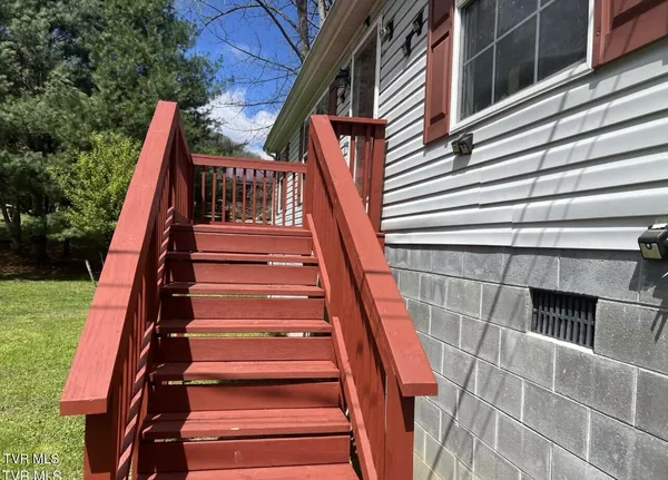 $149,000 | 518 River Street North, Big Stone Gap, VA 24219