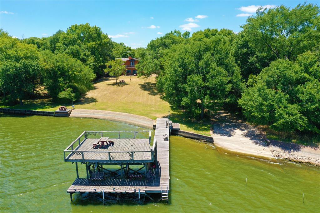 476 Lcr 759 Groesbeck, TX 76642 - Photo 2 of 40