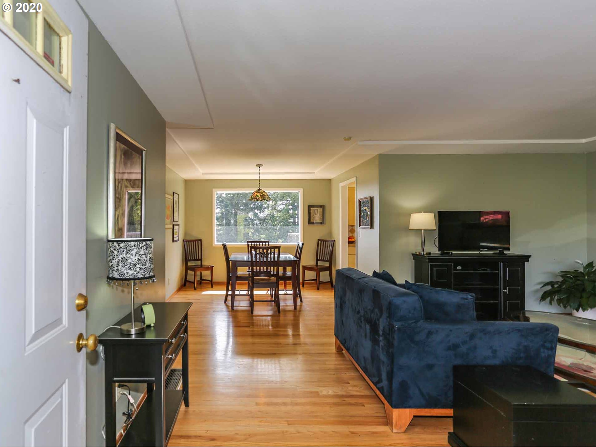 12910 Southeast Ridgecrest Road Happy Valley, OR 97086 - Photo 3 of 31 Gallery Image 3