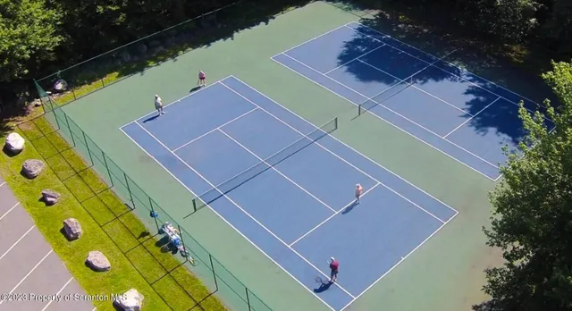 $239,900 | 5 Lyman Court, Gouldsboro, PA 18424