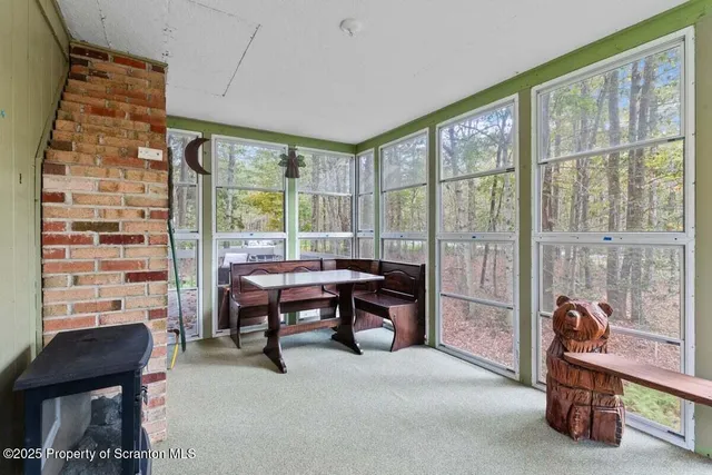 $239,900 | 5 Lyman Court, Gouldsboro, PA 18424