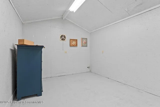 $239,900 | 5 Lyman Court, Gouldsboro, PA 18424