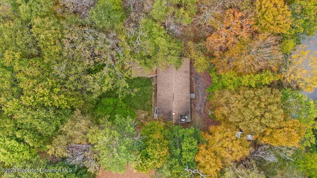 $239,900 | 5 Lyman Court, Gouldsboro, PA 18424