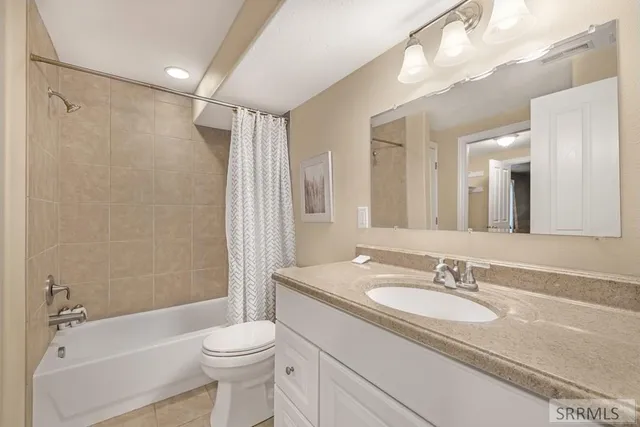 $735,000 | 6644 Ensenada Circle, Idaho Falls, ID 83406