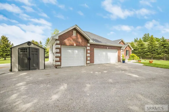 $735,000 | 6644 Ensenada Circle, Idaho Falls, ID 83406