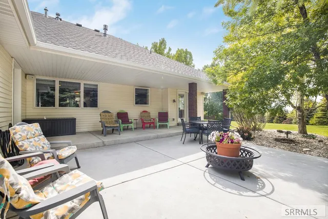 $735,000 | 6644 Ensenada Circle, Idaho Falls, ID 83406