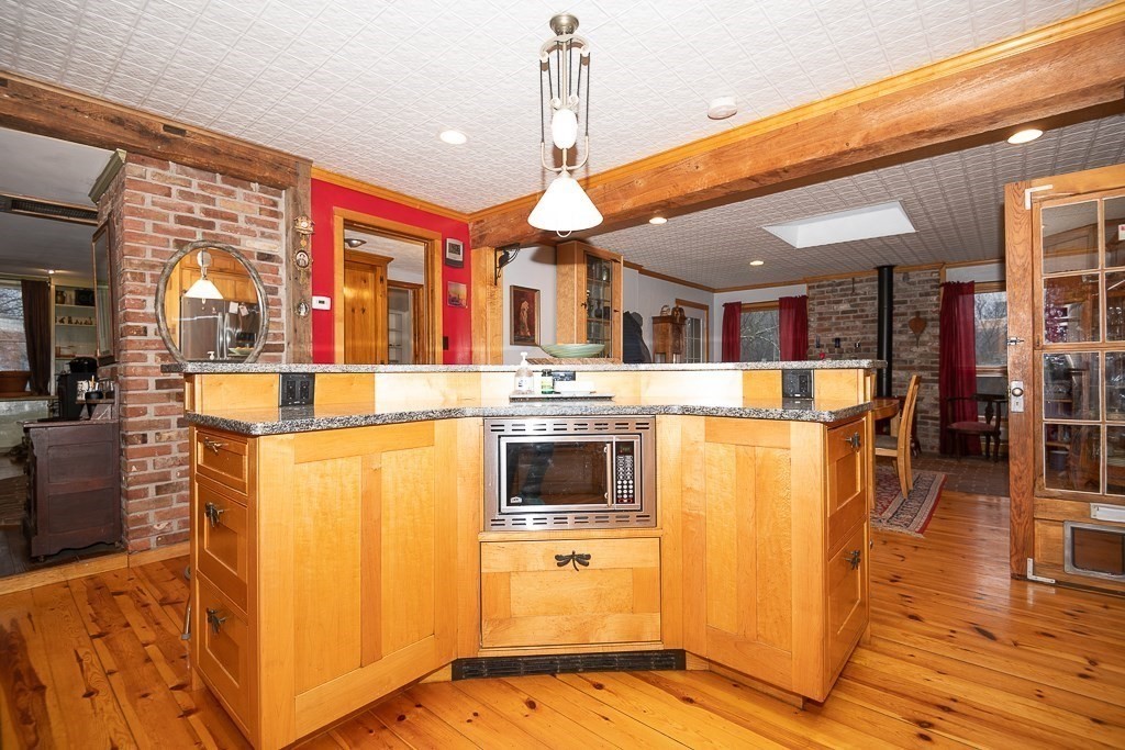 25 Tower Hill Road Brimfield, MA 01010 - Photo 7 of 37