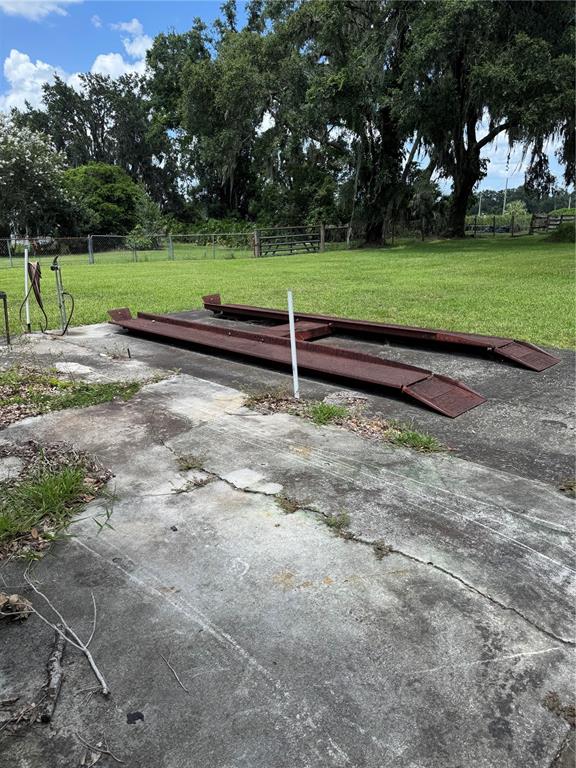 4106 Old Mulberry Road Plant City, FL 33567 - Photo 15 of 52 a view of park