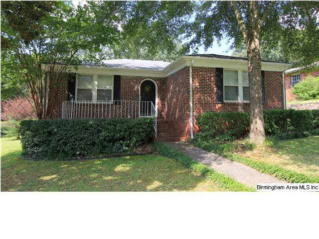 1825 Lynn Road Anniston, AL 36207 - Photo 1 of 32