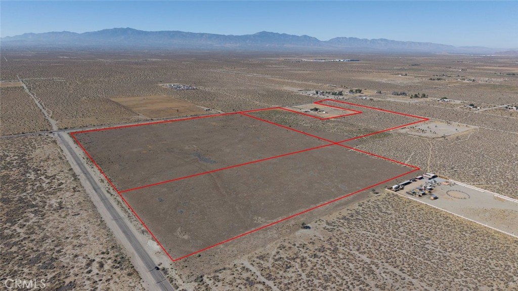 204 El Mirage Road Adelanto, CA 92301 - Photo 3 of 10 Gallery Image 3